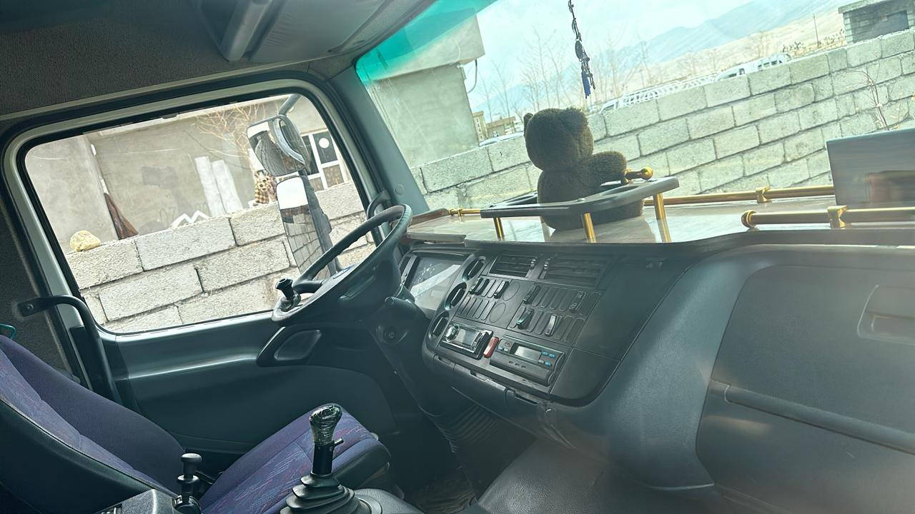 اتيكو موديل ٢٠٠٤ كول شي بشرط كفاله عامه ١٨٥$ مجال *********** ٦سلندر ٨ برغي
