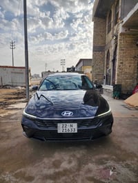 للبيع فقط  هونداي النترا ٢٠٢٤ زيرو ماشيه ٣الاف  لون اسود فول مواصفات1/...