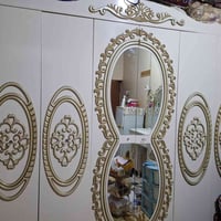 غوفة للبيع  قيم واخذ كنتور ٦ بيبان مع ميز مراية وتعلاكة وكومدي 0783102...