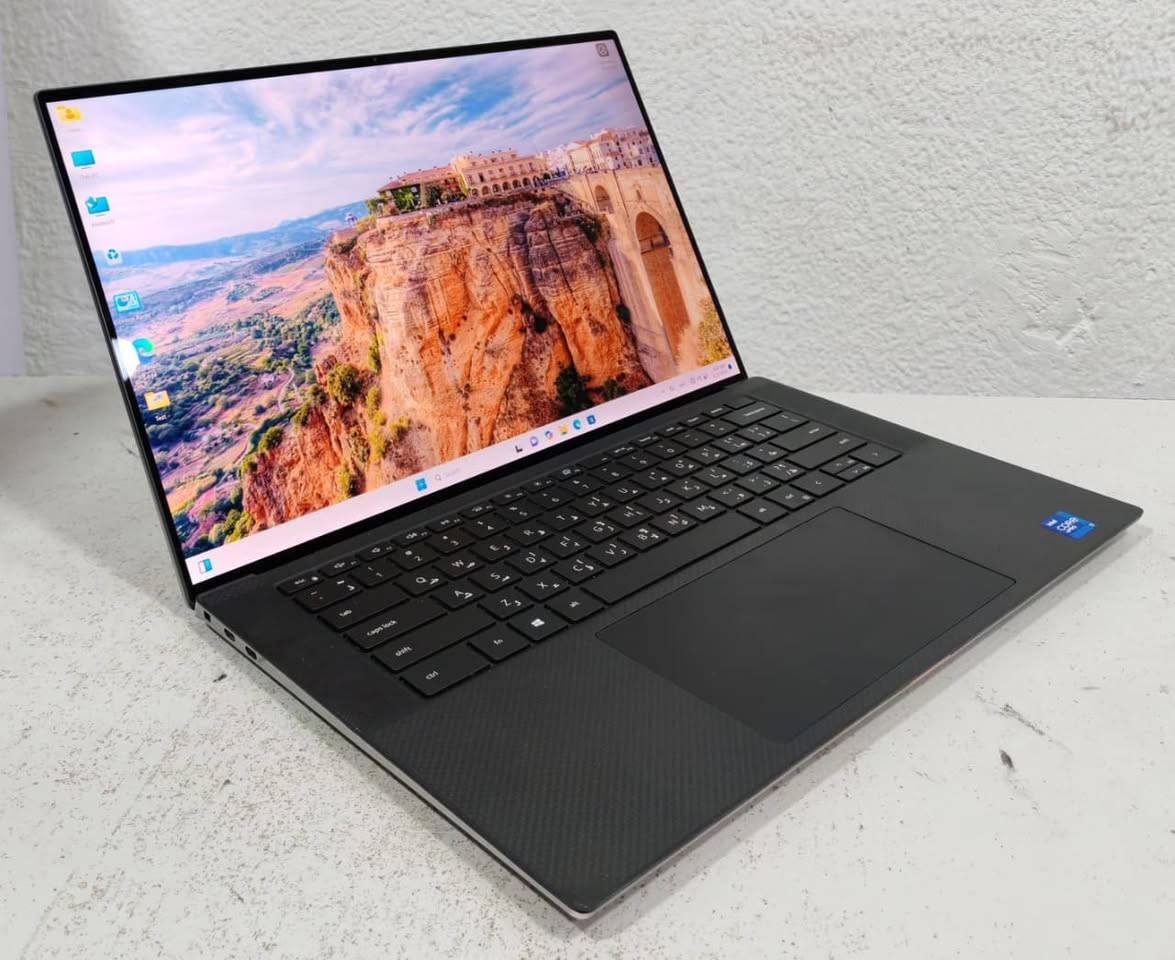 💥 التصميم الجديد من شركة Dellبكارت شاشة RTX A2000

و معالج  i7الجيل الحداشر H 💥 

✅ Dell Precision 5560

 من اقوي موديلات شركة ديل 

✅ CPU : Core i7-11850H 

معالج i7 جيل الحادي عشر H

✅ Ram : 16G PC4  3200V 

قابل للزيادة حتى 64G مع دفع الفرق

✅ Hard : SSD 512G M.2 NVME

ممكن تركب هاردين في الجهاز من نوع NVMe و الهاردين ممكن تزود مساحتهم زي ما انت عايز

اللاب بيجي بكارتين شاشة 

✅ GPU 1 : NVIDIA RTX A2000 4G

الكارت ٤ جيجا فعلي بيشغل الالعاب التقيلة و شغل الهندسة و الجرافيك العالي تقدر تشوف ليه مراجعه علي اليوتيوب

✅ GPU 0 : intel UHD

✅ Screen : 15.6 4K Frameless

الشاشة 15.6 بوصه بدقة 4K بحواف صغيرة جدا ( 3840 × 2160 )

مداخل و مخارج اللاب✅

3 Type C للشحن و نقل الداتا  & SD 

Card & و فتحت السماعة زي الموبيل

✅ Charger Original 130W Type C

اللاب بيجي معاه الشاحن 130W الاصلي 

✅ Keyboard : Backlight

كيبورد : موضيء شيك جدا

كاميرة,,وايرلس ,, واي فاي ✅

✅ Face iD

بصمة عين طلقه

✅ Finger Print 

بصمة صباع زي الموبيل في زرار الباور

سعر نهائي خصم ولفتره محدوده

الدفع

كاش او اي محفظه الكترونيه - 

متاح الدفع او التقسيط بفيزا مشتريات 

الصور حقيقية للاب نفسه


**إذا كنت صاحب هذا الإعلان وتريد حذفه لأي سبب، رجاءا أرسل رسالة إلى الدعم الفني**