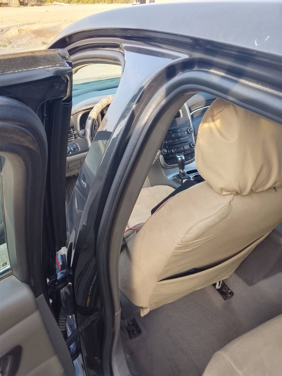 سلام عليكم
سياره ماليبو 16المقدسه سياره حلوه جاهزه كلشي 
مكينه 2400 
جنايها يعرفها بيه هواي مواصفات  ا
مكان بابل الاسكندريه 
رقم هاتف ***********
متواجد وتساب 
شراي يتصل اني بخدمته
