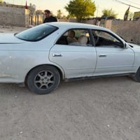 سياره ماركه الموديل 2000 مقفوله محرك وبير وسنويتها لل 30 مكلف بالنشر ا...