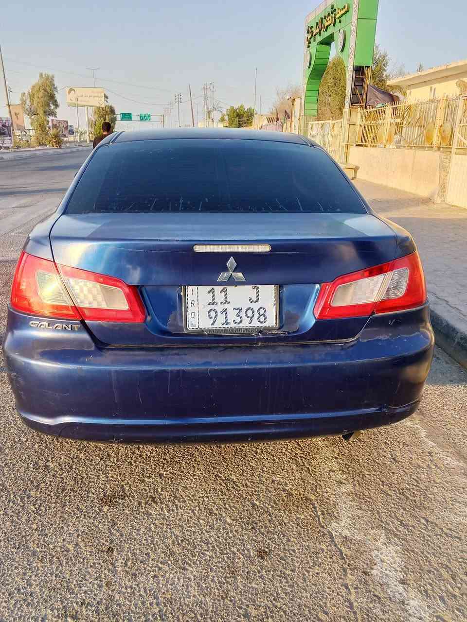 السلام عليكم كلنت 2009  حره رقم بغداد  مكينة 6 سلندر مكينه وكير نضيفات تبريد شغال دواخل نضيفه حداديه اماميه جديده مكفوله من الضربه القويه والبدي شوف العين مرشوش جماليه السعر 60 وبيها مجال للشراي 
رقم الهاتف ***********
