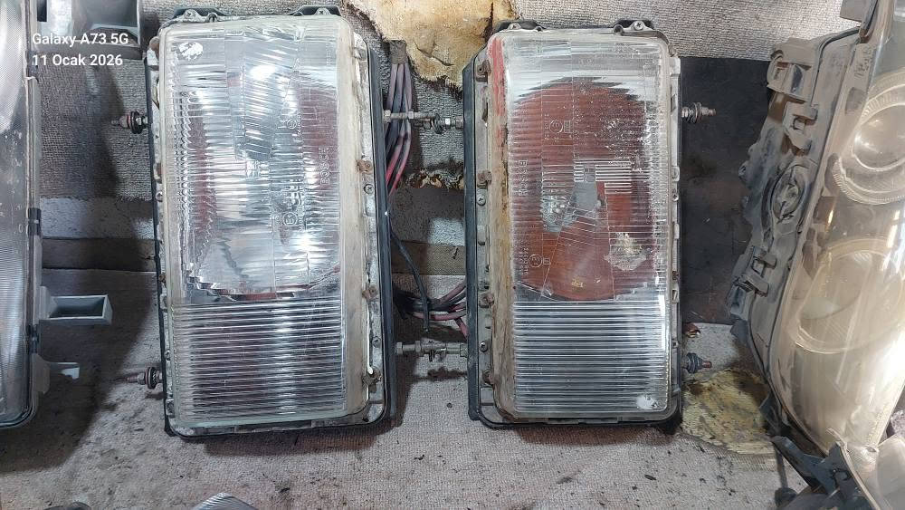 کۆمەلێک لایت بۆ فرۆشتن  هەمووی ئەوروپی بیلاد  شریکەن  زۆر خاوێنن زۆریان ٢٤ن    ***********  حەسەب رێککەوتن أربيل, العراق
