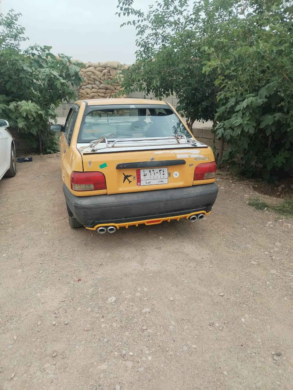 يع سايبا موديل 12صبوغ مابي ضرب مابي تبريت شغال بارد محرك كير بشرط سعر 23بي مجال خابر *********** كركوك, العراق
