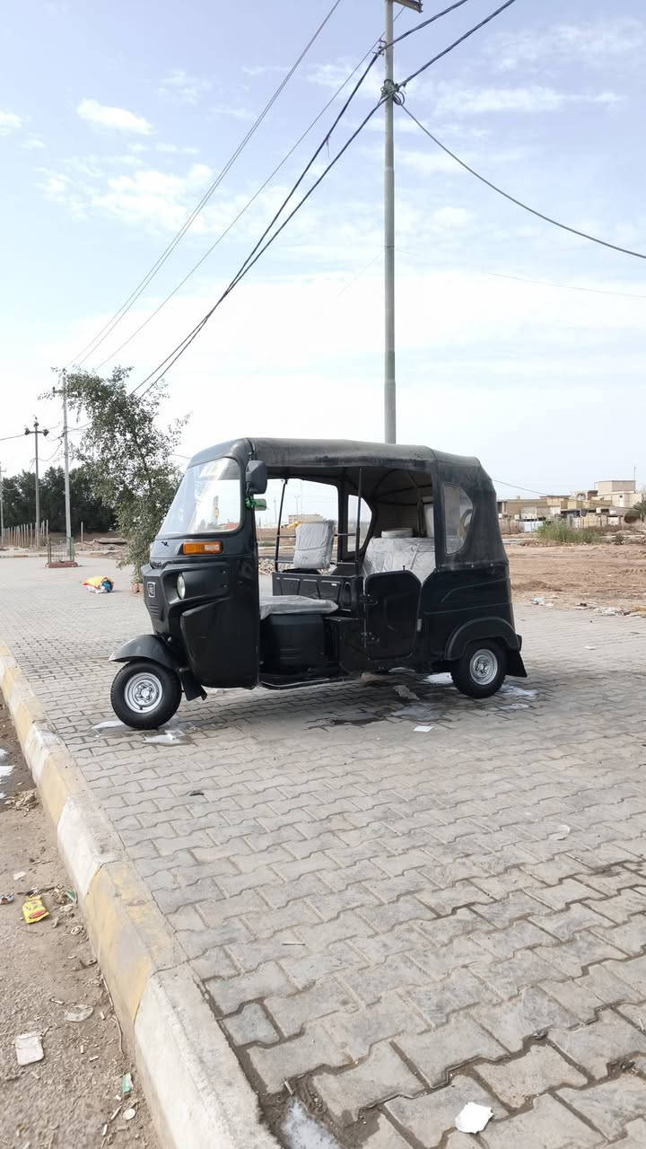 سلام وعليكم تكتك البيع مديل 2022 شهر 9 رقم واسط تكتك مكفولة ما عده ضربه زغيره معمر يم البك الايت مكينه و اكسن ما مفتوحه تكتك جاهزه مكان كوت الحي ***********
