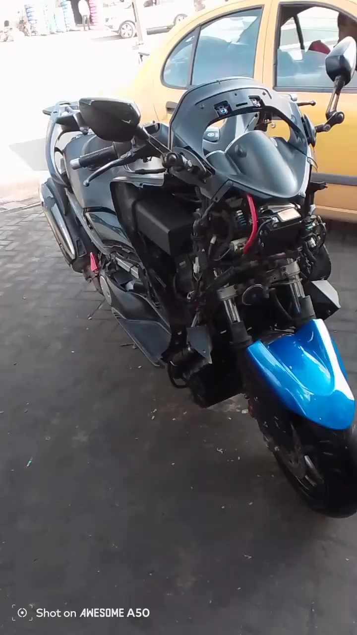 تي ماكس 2011
ماشية 23 الف بيها نواقص بجم وصفاح وجامة 

مكينة مكفولة  

عنوان حبيبية قرب مطعم وليد 

سعر 23 ورقة 

***********
