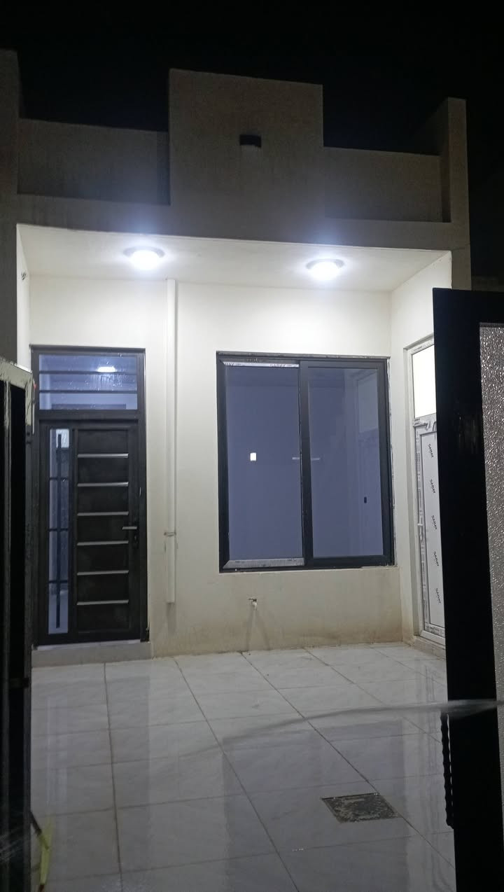 سلاو كريارانى به ريز
ئه م خانومان لايه بوفروشتن مساحه 100متر

فول كاشيه سفره كامل خه ده مات 

عنوان كركوك بنجاعلى 

بشت دائيره ى كاربايى بنجاعلى 

فرع مزگه وت على زه نگه نه 

سعرى 35مليون و معمله 

بوزانينى زياترپه يوندى كن به م ژمارانه ى لأى خواره وه 

***********

***********

مكتب شالاو زه نگه نه
