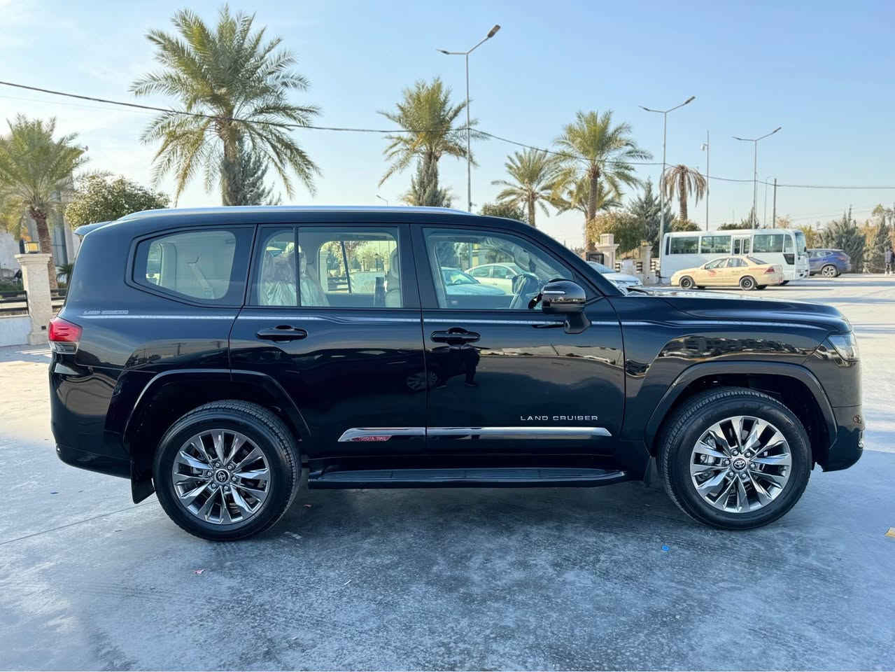 Toyota Land Cruiser GXR tuin turbo - Cihan - 2023
20,000km
$70,000

Erbil  
*********** أربيل, العراق

