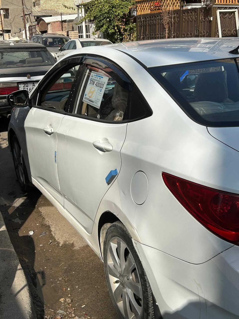 السلام عليكم
هونداي اكسنت خليجي
موديل 2012
كير مكينه كله بشرط
سياره كامله من كل شي حداديه كله جديده 
بيه مكانت بارد + صبغ بسيطات 
السعر 88 وبيه مجال بسيط 
مكاني السايره بغداد الوزيريه 
تحويل وين ميعجبك 
***********
