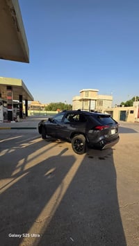 راف 4 موديل ٢٠٢٢ هايبرد مواصفات  SE ماشيه 83 الف ميل السعر المطلوب 215...