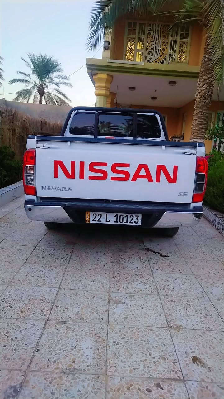 السلام عليكم نيفارا نيسان موديل 17 مقفوله كفاله عامه بس بيها طخه بالدوسه ***********
