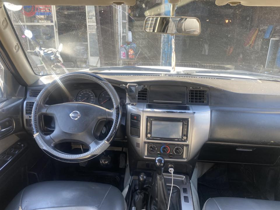 سلام عليكم نيسان باترول 2010كير عادي مع التزويد مكينه 4800  رقم السياره سليمانيه  السعر 185 للستفسار  ***********
