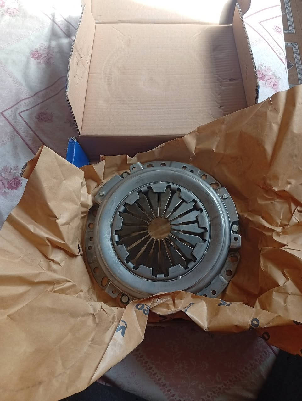 البيع  عينة وصينية وبربرين بلكرتونة ماميتعملات السعر 60وبيهن مجال مكاني دوانية قضاء  ***********
