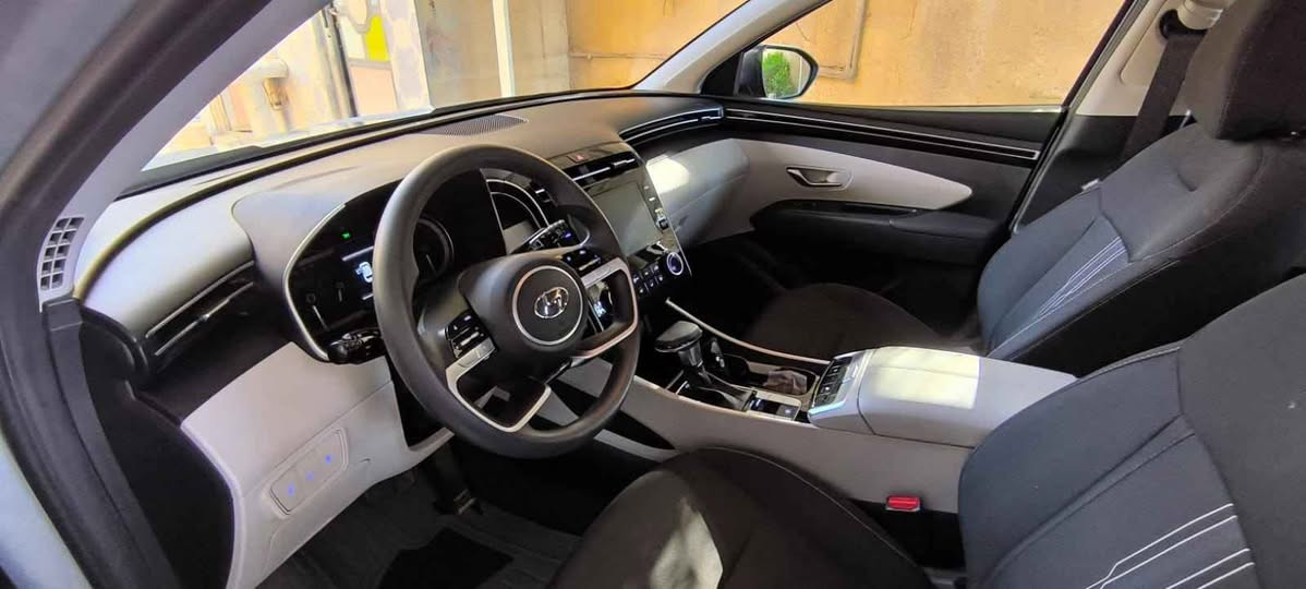 السلام عليكم هونداي توسان 2023 وارد امريكي رقم بغداد بأسمي السعر 210وبيها مجال *********** 
عداد المسافة 22مايل الفلوجة, الأنبار
