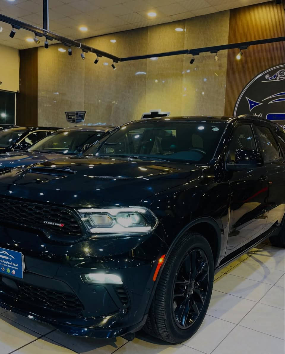 بسم الله ما شاء الله توكلنا على بركة الله.
#الحوت_لتجارة_ومزادات_السيارات 🇮🇶 
______________________________________
#اعلان_بيع_سيارة
#عروض_مميزة #لاتفوت_الفرصة
🔷السيارة: دوج دورانكو هيمي
🔷سنة الصنع: 2024
🔷اللوحة: اربيل
🔶السعر: 283 ورقة 🔥
🔷الضرر: تبديل وصبغ جاملغ وبنيد. (صور الضرر مرفقة بالاعلان)
🔷ضرر الايرباك: ستيرن ودشبول.
🔷رقم الشاصي: 1C4SDJFT4RC198792
_____________________________________
🔷المواصفات:
🔹حجم المحرك 8 سلندر HEMI 5.7L 🚀
🔹عداد المسافة 9 الف ميل
🔹رادار جانبي 
🔹تنبيه الخروج عن المسار 
🔹حساسات خلفية
🔹كراسي مخمل
🔹كراسي كهرباء
🔹ويل كب حجم 20 انج مع اطارات بحالة جيدة
🔹وضعيات قيادة
🔹لايتات LED بالكامل
🔹شاشه تحكم بالايعازات
🔹تحكم ستيرن جهتين
🔹بصمة ابواب وتشغيل
🔹مع باقي المواصفات الاعتيادية
————————————————————————
☎️ الاتصال :
***********
***********
📍النجف الاشرف - المدينة المائية - مقابل حي الجامعة - قرب سنتر جبل عامل.

🔹TIKTOK 
https://www.tiktok.com/@hoot.cars?_r=1&_t=ZS-93D4aRKWGKQ

🔹INSTAGRAM 
https://www.instagram.com/hoot.cars?igsh=MWZkcjE5cHhja2Rleg==

🔹WEBSITE 
https://hootcars.autos‎
