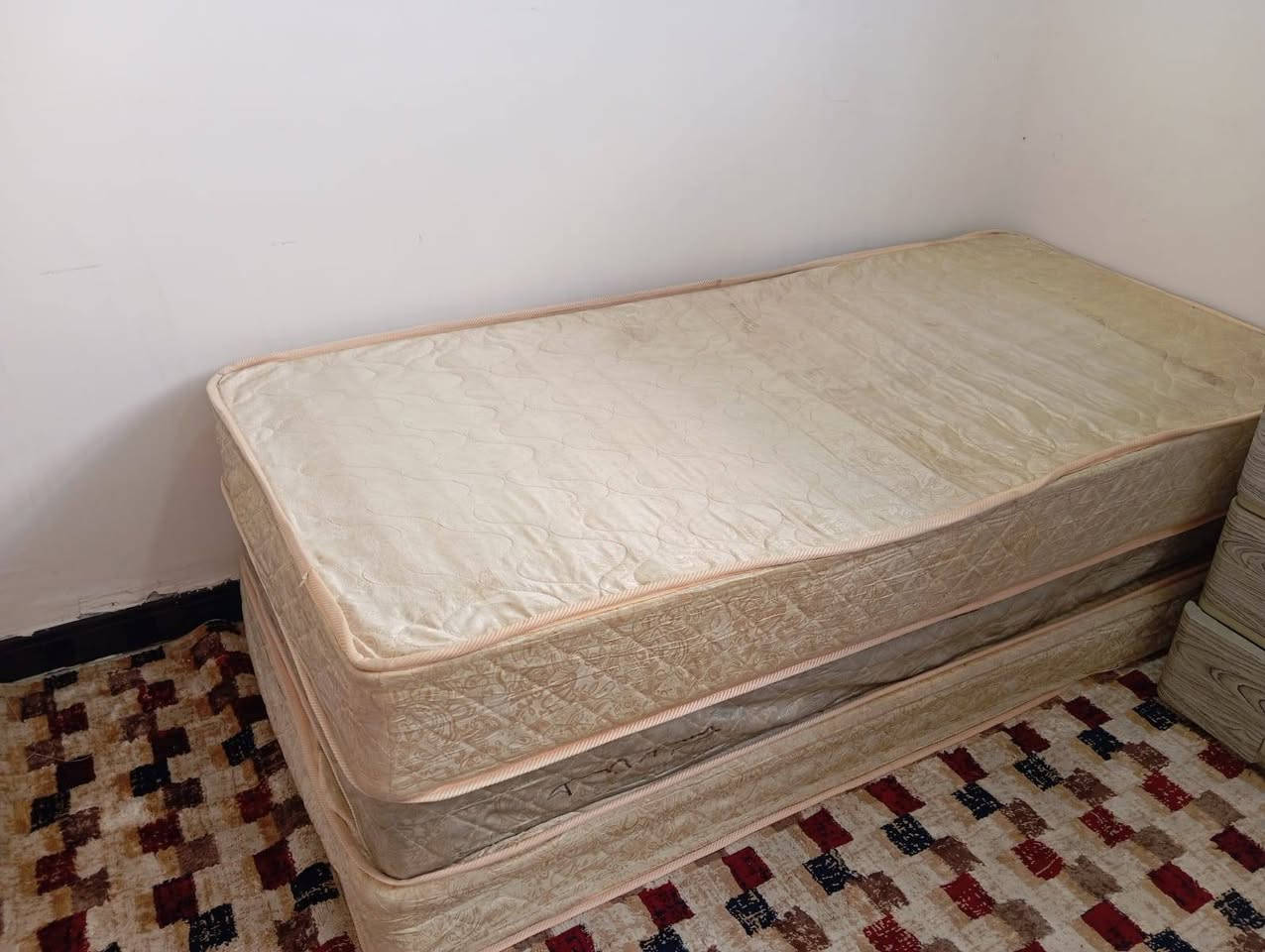 حله شارع 80 مال كربله
السلام عليكم 
المبردات اثنينهم ب١٠٠
المجمدة مع الثلاجة ب٣٠٠ اثنينهم 
الدواشك عندك ٢ ابو النفرين سفنج 
وعندك 2 ابو نفر سبرنك سعر الكل ب١٠٠


**إذا كنت صاحب هذا الإعلان وتريد حذفه لأي سبب، رجاءا أرسل رسالة إلى الدعم الفني**