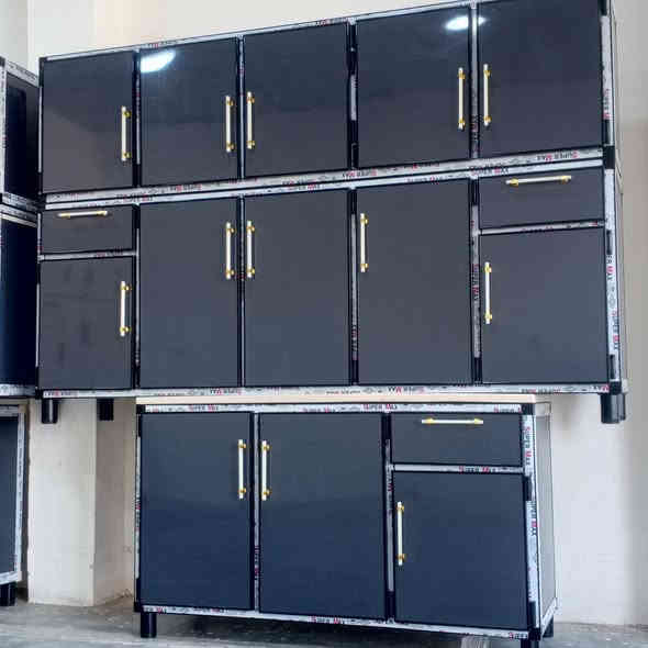 معرض الفهد 👑  للأثاث الجديد والمستخدم 
تخفيضات‼️
كاونتر مترين ونص مع سنك مرمر :600الف
كاونتر مترين مع سنك مرمر :500الف
كاونتر متر ونص:350الف
سنك متر. 115الف
سنك متر و20 . 135الف
سنك متر ونص .150الف
ميز مكتبي:100الف
نراوس جديد بل مستخدم  مع دفع فرق
شغل مو سوكي شغل ثكيل حطاطه مواد كله تركيا بضمان 
تجي شوف بعينك وتقتنع. موجود جميع الوان والقياسات اذا ميعجبك هاذ لون يتوفر لون ثاني بل معمل نفصلك ع ماتريد...
العنوان: الرمادي التأميم مجاور راشي رشيد 
مقابل تانكي ام عمار 
يوجد توصيل داخل الرمادي فقط
للاستفسار الاتصال على الرقم
 :***********
:***********
