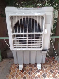 مبردة حجم كبير شرط شغل 80مكلف بنشر 07803026122