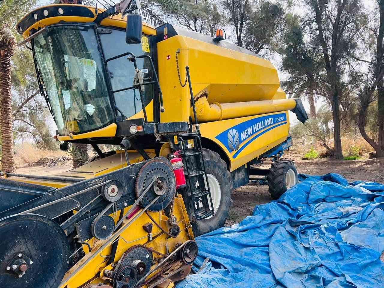 حاصده للبيع موديل ٢٠٢٢ اربعه بلم دبل ادرام فول مواصفات عاده ١٣٠٠ ساعه الشراي لاتصال عله الرقم *********** رقم اربيل
