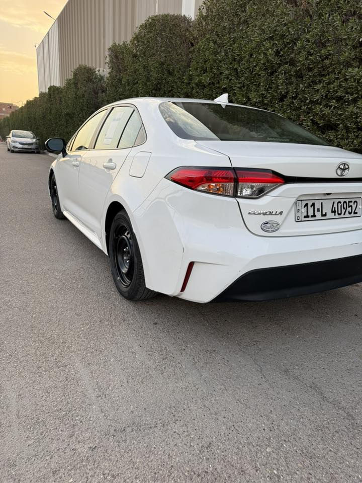 2024 Le حادث بنيد مبدل فقط وصبغ  شويه من الجاملغ
ماشيه 19 ميل قابلة للزيادة 
محرك  2000 
عندي باب بية بارد 
وارد امريكي
***********
