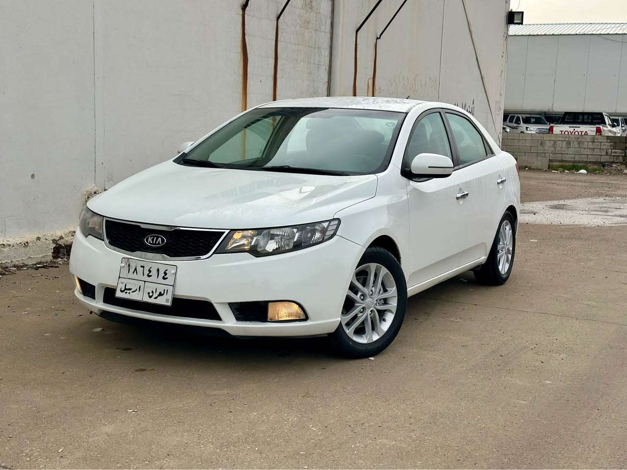 کیا سیراتۆ - مۆدیل ٢٠١١ -  
 -  📲 *********** سعر : ١٠٧
زۆر جوان ماوەتەوە   
دوو پارچەی بۆیاغە بە بێ ناوگرتن 
چوار تایەی تازەی لە ژێرە
تاخم پێش بەشەرت
مواصفات  ( ڤۆلیۆم -  ٦ گێڕ - حاسە -ناو سور ) 
------------------------🔹
گیڕ مەکینە کرانەوەو سەوت سەرف و بوخاریش بەشەرت    (١٢٢ هەزار ڕۆیشتوە ) 
-------------------🔹
تەحویل غەرامە بە شەرت 
شوین : سلێمانی 🌅

کیا سیراتۆ - موديل ٢٠١١ -  
 -  📲 *********** سعر : ١٠٧
سيارة باقي حيل حلوة   
قطعتين صبوغ بيها بدون دواخل  
أربع تايرات جديدة 
تاخم حدادية جاهزة
مواع  ( ڤۆلیۆم -  ٦ گێڕ - حاسات -داخل احمر ) 
------------------------🔹
گیڕ و محرك ما مفتوح صوت سرف و بخار بشرط 10 فيتر    (١٢٢ الف ماشي ) 
-------------------🔹
تحويل و غەرامە بە بشرط  
مكان : سلێمانی 🌅

; Singapore
