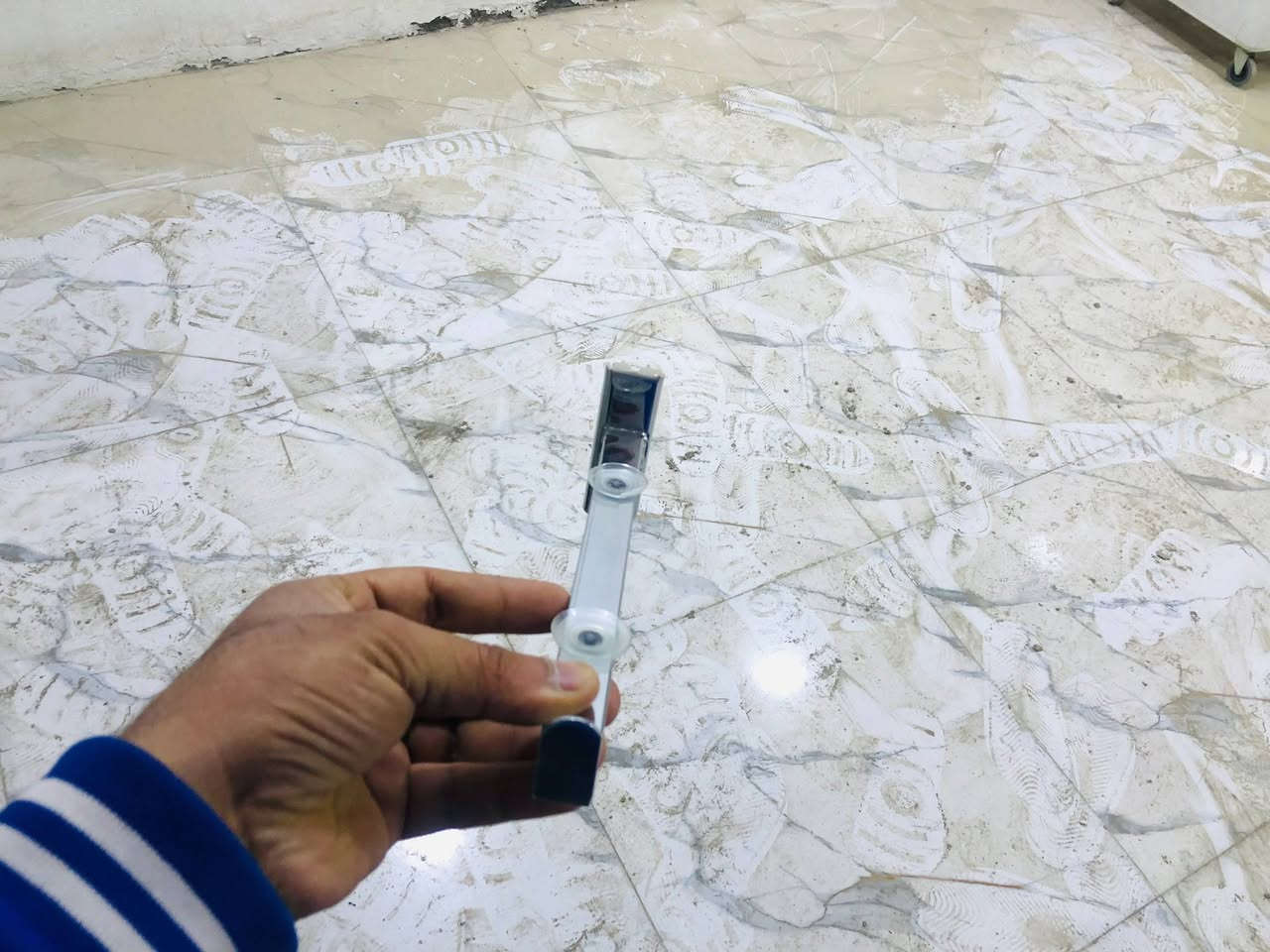 تعلاكه ملابس/ عدد ٤٤ / سعر القطعه 250
هوك شبكه /عدد ١٠ / سعر القطعه 500 
ستاند جام /عدد ١٦ / سعر القطعه 1500 
هوك ملابس/عدد ٢٢/ سعر القطعه 1000
ستاند حذاء /عدد ٤٨ / سعر القطعه 1000
والسجج كاملات وموحودات كلهن

ملاحظه ابيع شلع لتخابرني اذا تريد نص الغراض

مكاني  حله قرب جامعه بابل  / للاستفسار 

***********
