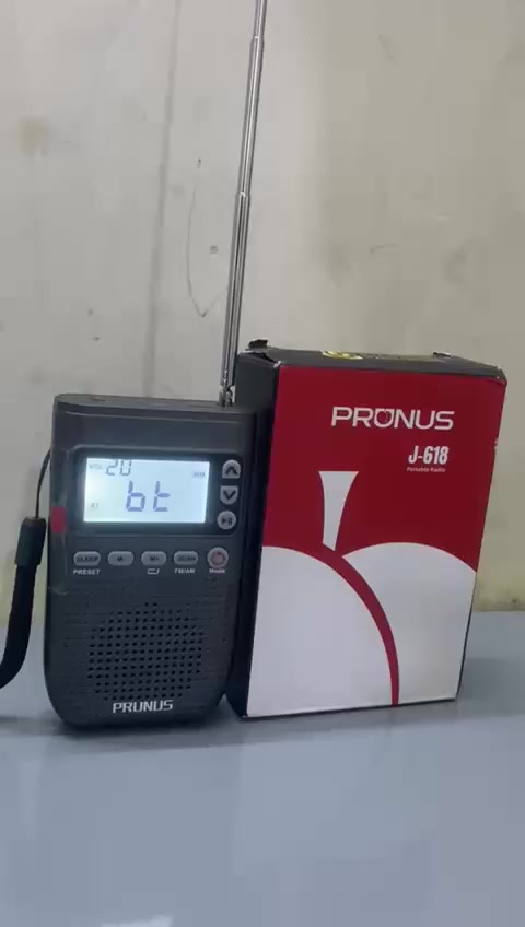 سلام عليكم من رخصه مدير الكروب المحترم راديو اف ام اي ام رام بلوتوث شحن ماركه عالميه سعره 40الف اتصل ***********
