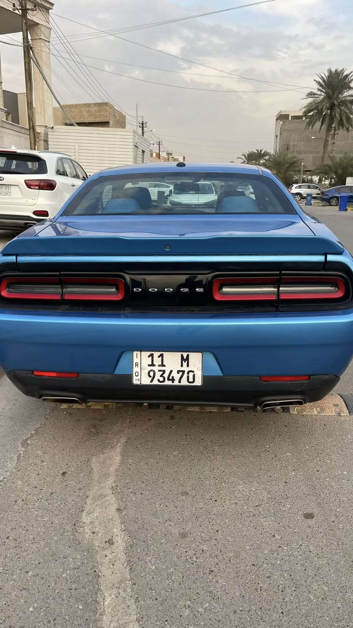 جالنجر موديل. 2019
لون بحري 
رقم بغداد بسمي  
ماشية ٧٠ 
مكينة وكير 
حدادية تايرات 
تبريد تدفئة 
مكفولات
صبغ قطعتين وبيهاا تصليح بدايات الدواخل 
بيهاا بنيد SRTفافون
ودعاميات 
غرفتهاا كلش حلوة  
مكاني بغداد حي الجامعة وسعرهاا بلاش 150وبيهاا مجال
***********
