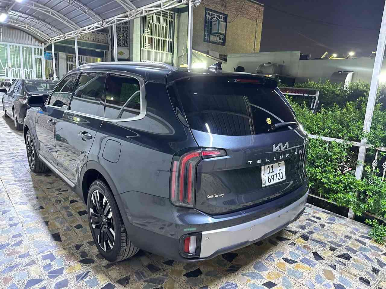 ﷽
كيا تلورايد 2024 وارد امريكي داخلة زيرو فول 1/1
مرقم بغداد بـ اسمي 

كفالة عامة من الصبغ والتبديل والشخط والرصعة

ماشية 42 الف كيلو

محرك 3.8

موصفاتها:

1-رادرات امامي+خلفي+جانبي

2-تحديد مسار 

3-كامرات 360

4-صندوق كهرباء

5-لدات داخلية ابواب + دشبول 

6-تدفئة + تبريد كشنات 

7-كشنات كهرباء 

8-مساج كشنات

9-لايت زنون 

10-ويل 20

11-سستم سماعات هارمن كاردن 

12-داخل قرميدي

13كشنات منفصل vip

14-دخول ذكي 

15-تحذير قيادة عند الخروج عن المسار

16-كشنات خزن ميموري

17-تبريد مركزي + تحكم مناخي منفصل 

18-بردات ابواب 

19-مراية وسطية داتا شو و تحكم تضليل

وبعد هواي موصفات 

سعر 275 وبيهة مجال للشراي

 الضرر تقرير مياه امطار (water flood)

العنوان بغداد التواصل ***********

