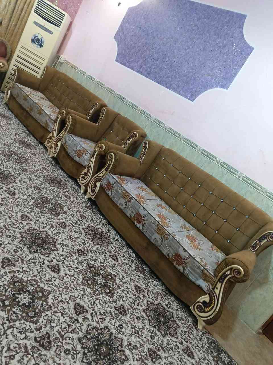 تخم تسكام ثكيل عشر مقاعد مستعمل نضيف العنوان العزيزيه منطقة باب الحاره للمراسلة *********** يوجد واتساب وماسنجر وتوصيل بل الاجره
