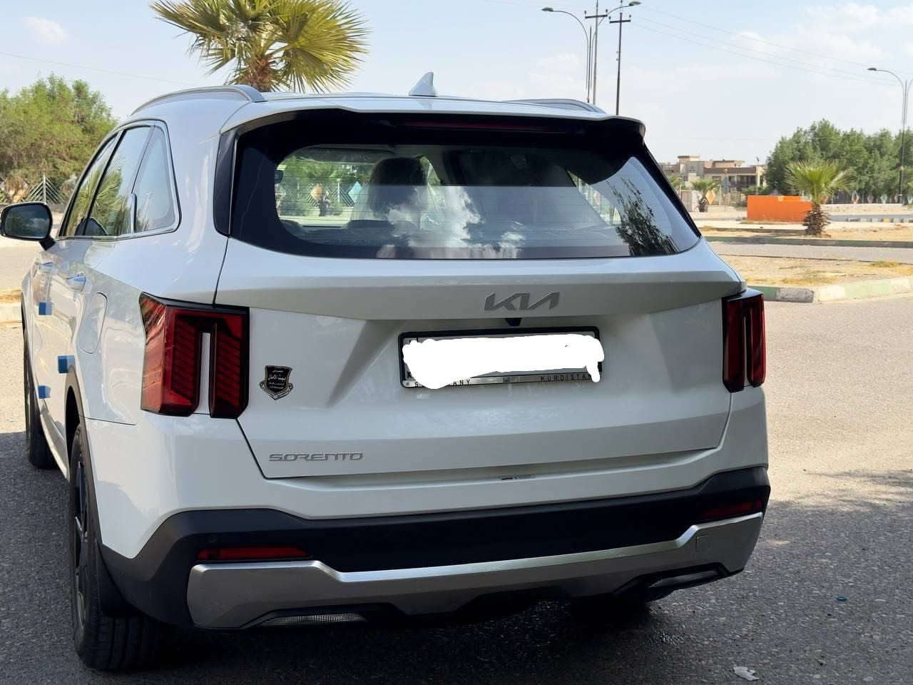 سياره كيا سورنتو 2024 خليجي
اربع سلندر 2500  V4
السياره ماشي 32 الف 
سياره شركه نم ام الضمان 
مواصفات سياره 
سبعه راكب
كير عصا 
حساسات اماميه وخلفيه
ميري شفط 
تحكمات جهتين ستيرن
اناره محيطيه متعدده الالوان 
اندرويد اوتو و ابل كار بلاي
جام 4 اوتو 
ثلاث قطع تبريد
نظام نزول منحدرات 
نظام تزحلق 
سياره بين نظام ايكو نورمال وسبورت
سياره بها نظام الاوتو هولد 
صندوق كهرباء  
كراسي اثنين كهرباء
السياره كلين بدون صبغ بدون بارد بدون ضرر من الدعاميه للدعاميه 
بطاقه بنزين موجوده 
العنوان كركوك
رقم سليمانيه باسمي
رقم الهاتف *********** 
سعر 255
