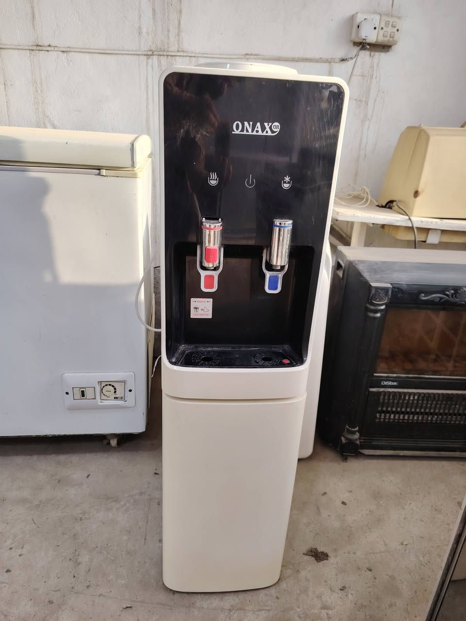 أغراض جدد ومستعمله بأنسب الأسعار ***********
