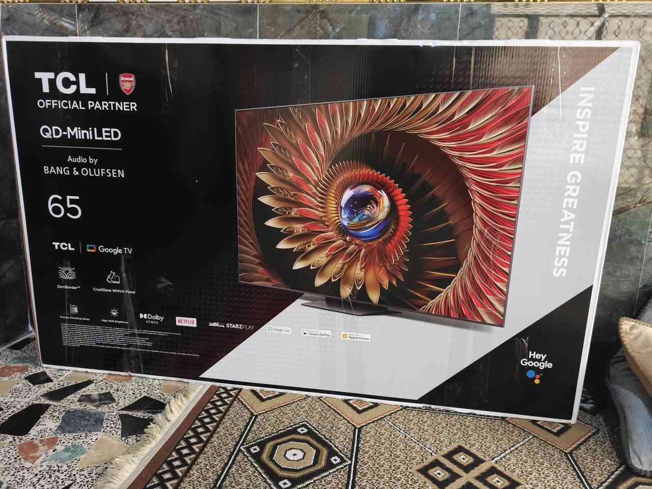 شاشة tcl c8k  حجم 65 اعلى فئة جديدة غير مستخدمة للبيع السعر مليون و550 مجال بسيط عنوان بغداد اي استفسار عالرقم ***********
