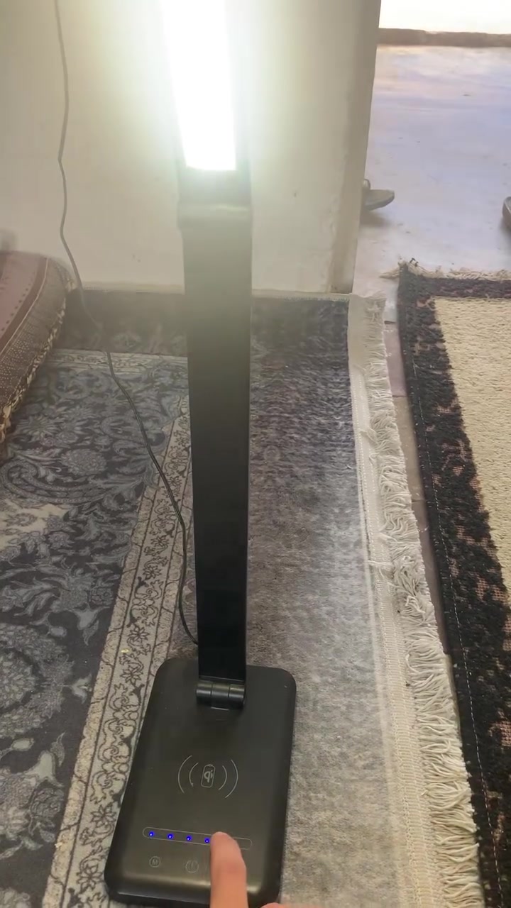 سلام عليكم PASSED للبيع
اسم الجهاز باسد

تقدر تحط تلفونك على الشحن واشحن لك التليفون 

وشاح انت وياه 
كركوك ***********
واتساب 
40سعر
