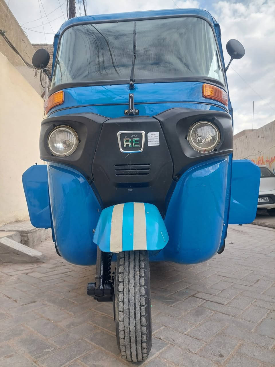 السلام عليكم شباب تكتك للبيع مديل ٢١  (أوراق أوراق أوراق المصطفئ)] للترقيم اتكفلك  والكاعيات الاماميه مرشوشه رش مكينه حلوه لاتنقيص ولا تبخير ..تكتك جاهزه وخير من الله مكاني مدينه الصدر *********** [(سعرها ٦٦٠٠ وبيها مجال خابر ودلل)]
