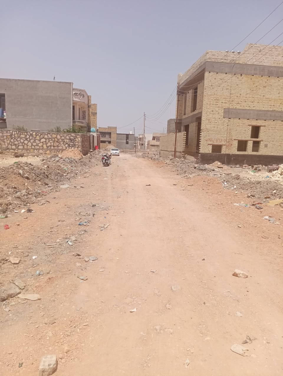 يوجد قطعة طابو صرف
المساحة 150متر 
ركن وسند مستقل بوحده
شارع 80 محيزم 4 حي القضاة 
بالجهة مقابل مسجد الرحمن 
المنطقه مجاري وسبيس وأرصفة 
بقة بس تبليط 
للاستفسار مراجعة مكتب الشارقة للعقار مقابل مسجد الرحمن الاتصال اوعبر المراسلة ***********
