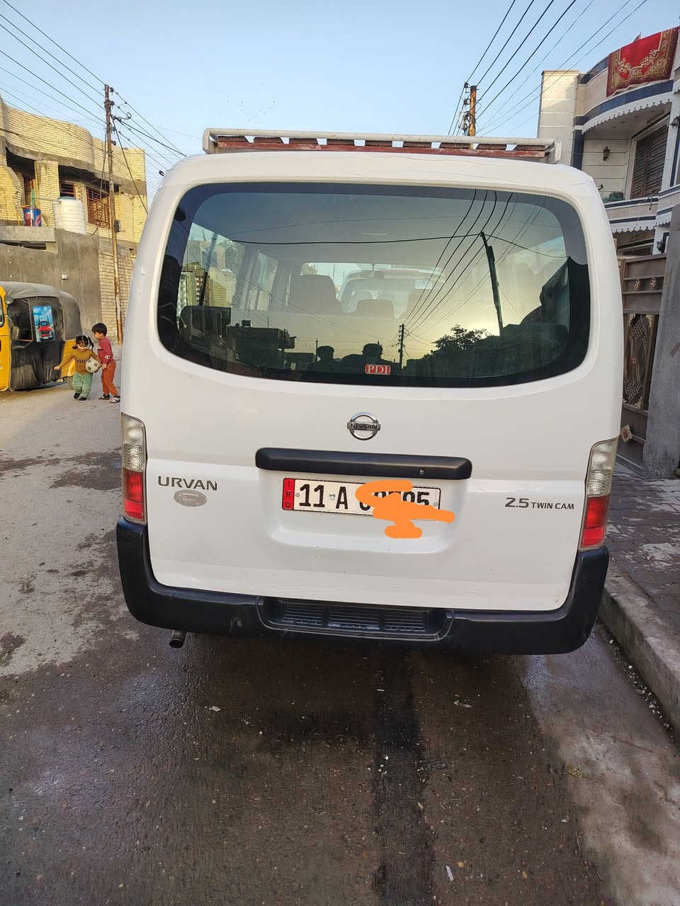 السلام عليكم سياره نسيان يروفان  موديل 2013 كفالة عامة وضع الشركة مكينة كير اكسنل حدادي  دوشمة جديدة السنوية ل 30 رقم انكليزي العنوان بغداد رقم الهاتف ***********
