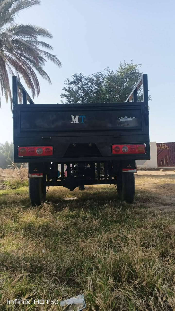 سلام عليكم شباب ستوتة للبيع موديل 20 بيه مكينه 24 مبدل بيه بس بستم  والباقي مكفولة كفالة عامة والسعر ٢١٠٠وبيه مجال اتصل على الرقم ***********
