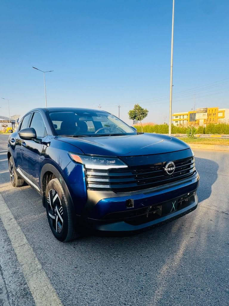 🔥 وصلت حديثاً | Nissan Kicks 2025 SV Full Option 🔥

إذا تبحث عن سيارة موديل حديث، نظيفة، ومواصفاتها كاملة… فهذا هو خيارك.

💙 لون أزرق مع سقف رصاصي – لون نادر وأنيق يخطف الأنظار.

✅ موديل 2025
✅ ماشية فقط 8,000 كم (على وضع الشركة)
✅ Clean Title
✅ بدون أي قطع أو صبغ
✅ الضرر كان فقط الدعامية واللايت الأمامي وتم إصلاحها باحتراف.

✨ المواصفات:
• شاشة لمس كبيرة
• كاميرا خلفية
• دخول ذكي (Smart Key)
• تشغيل بصمة (Push Start)
• تحكمات على المقود
• رادار أمامي
• رادار خلفي
• Traction Control
• مثبت سرعة
• بلوتوث وApple CarPlay / Android Auto
• اقتصادية جداً بالوقود

💰 سعر مميز جداً مقابل الحالة، الموديل، والمواصفات.

📍 Brother Car Rental
الموصل – الحمدانية – مقابل مطعم باستا

📞 ناصر: ***********
📞 يوسف: ***********

🚗 السيارة جاهزة للاستلام… لا تضيع الفرصة!

#BrotherCarRental #NissanKicks2025 #Nissan #Kicks #SV #CleanTitle #FullOption #Mosul #Hamdaniya #IraqCars #سيارات_العراق #نيسان_كيكس #موصل #الحمدانية #بيع_وشراء_السيارات الحمدانية, نينوى
