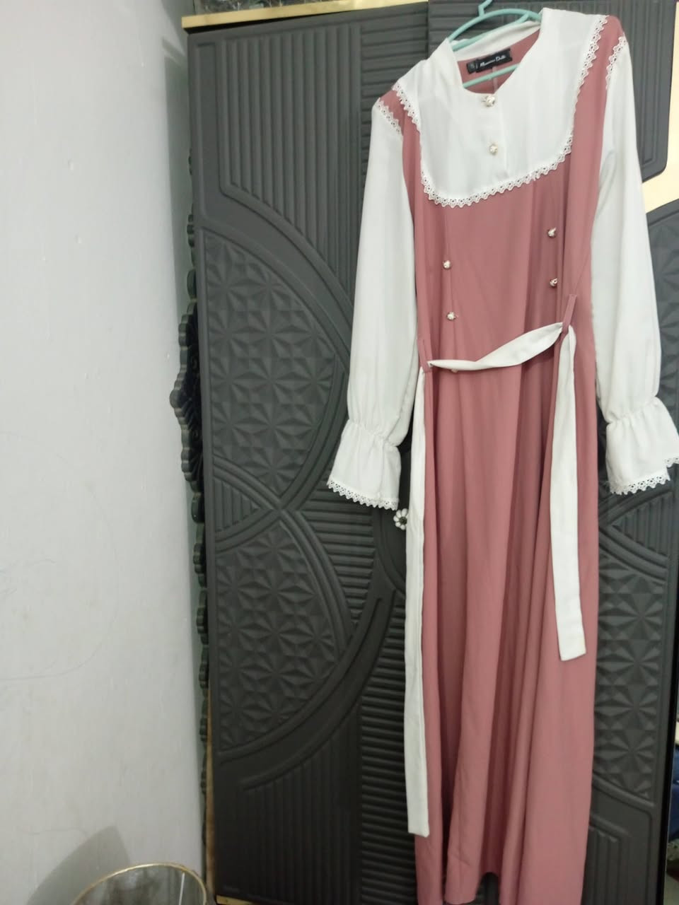 السلام عليكم ورحمه الله وبركاته عندي هاية الملابس للبيع استعمال جدا قليل مابيهن ضرر فقط السحاب مال قاط عاطل القطعة 15الف ماعندي توصيل الي يريدهن يجي علية بغداد الشعب 🌹🌹🌹🌹


**إذا كنت صاحب هذا الإعلان وتريد حذفه لأي سبب، رجاءا أرسل رسالة إلى الدعم الفني**