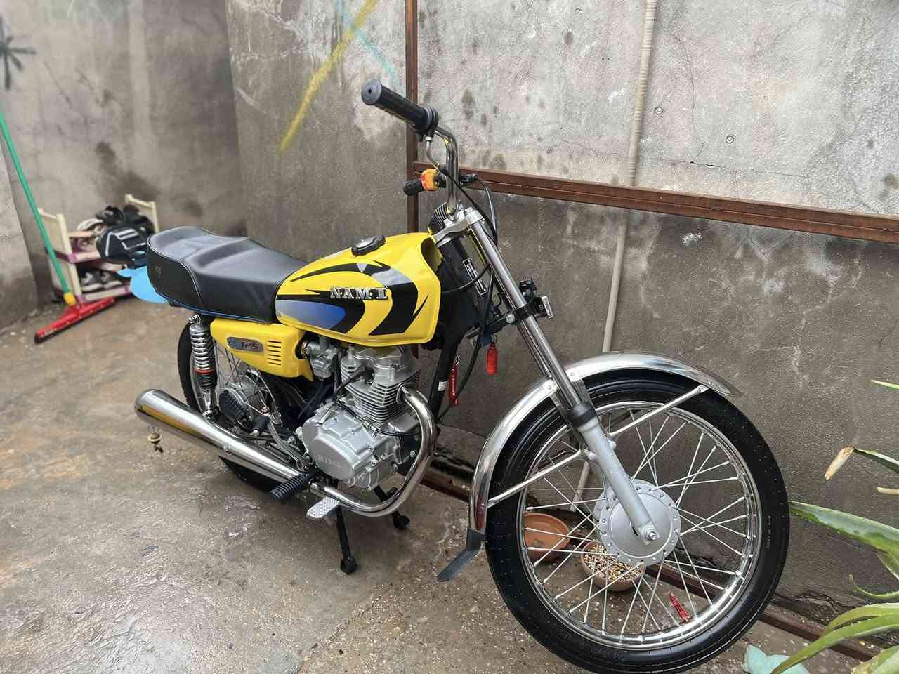 لبيع موديل ٢٥ أوراق اصولي وكيل طالعة  ***********
