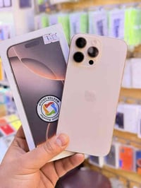 ايفون 16برو ماكس ذاكره 256بطاريه 100‎%‎جهاز بمعنه كلامه نضيف هوه جديد ...