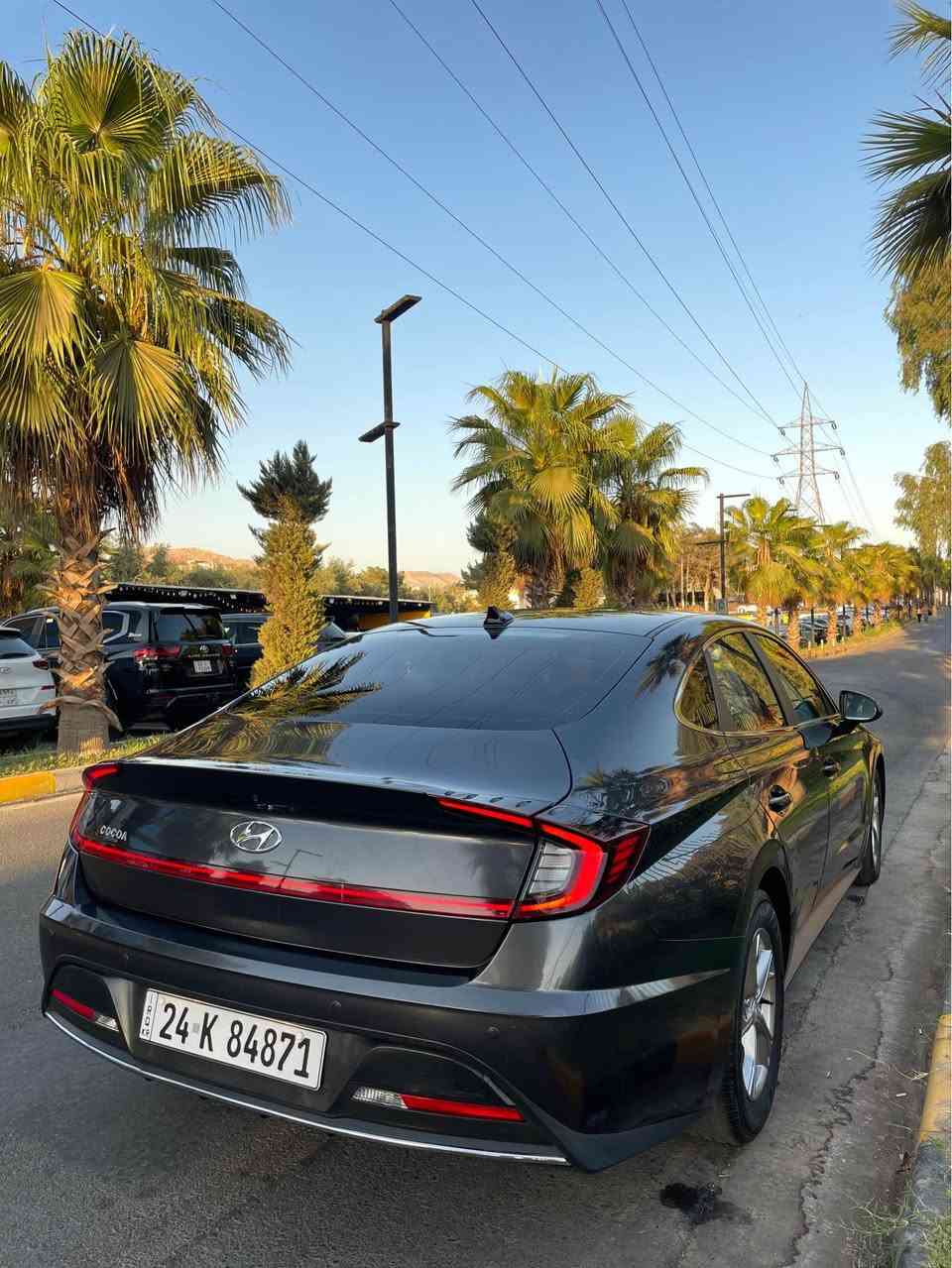 Hyundai Sonata 2021
هيونداي سوناتا ٢٠٢١
مواصفات SE

مكينة ٤سلندر حجم ٢.٥لتر تنفس طبيعي
ماشية 93 و بحالة جداً ممتازة 
وسعرها جدا مناسب بالنسبة لخواتها  
رادار امامي 
قيادة ذاتيه 
درايف مود 
وادار خلفي 
اوتو ستارت 
اوتو ستوب 
اوتو هواد 
كامرة وشاشة 
كار بلي 
سيارة ما عوزها اي شي 
السيارة ربع جاملغ خلفي +قبغ جنطة مبدل بدون ابرياك بدون دواخل بجم كبس حتا دعامية كدام بودن صبغ 
السيارة رقم دهوك الدولي سنوية جديدة و باسمي و اكيد شرط التحويل 
مكفولة من كير و محرك و كهربائيات

مكان السيارة

***********
*********** دهوك, العراق
