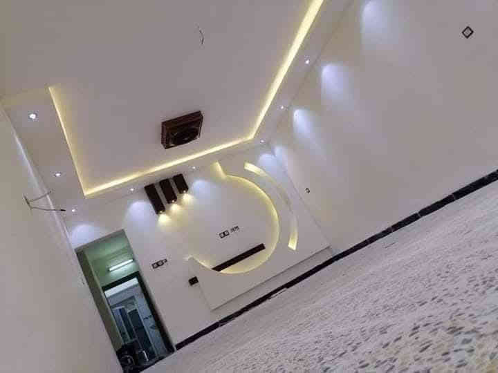 السلام عليكم      أدمن لا تقصرخويه
صباغ اشتغل داخل      
وخارج أنواع الصبغ 
والتصليح بسعار مناسبة 
شغل كلش حلو ومرتب 
***********
الرقم الاستفسار خاص:🌺 
الصباغ أحمد الساعدي 
السكن العبيدي    (  واتساب مفتوح
