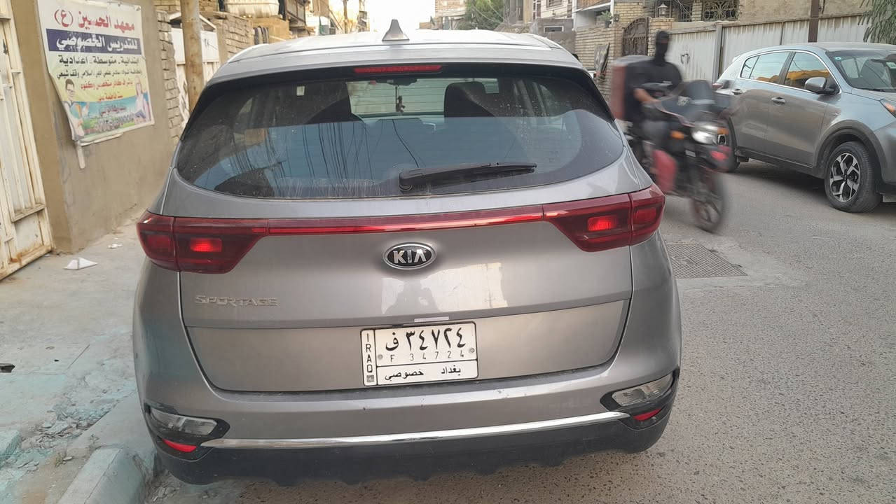 سيارة اسبورتج وارد 2021 حادث امامي محرك ٢٤٠٠ gdi السعر 150 ورقة رقم الشاصي موجود لغرض معرفة الحادث مع صور السيارة اتصال *********** او ***********
