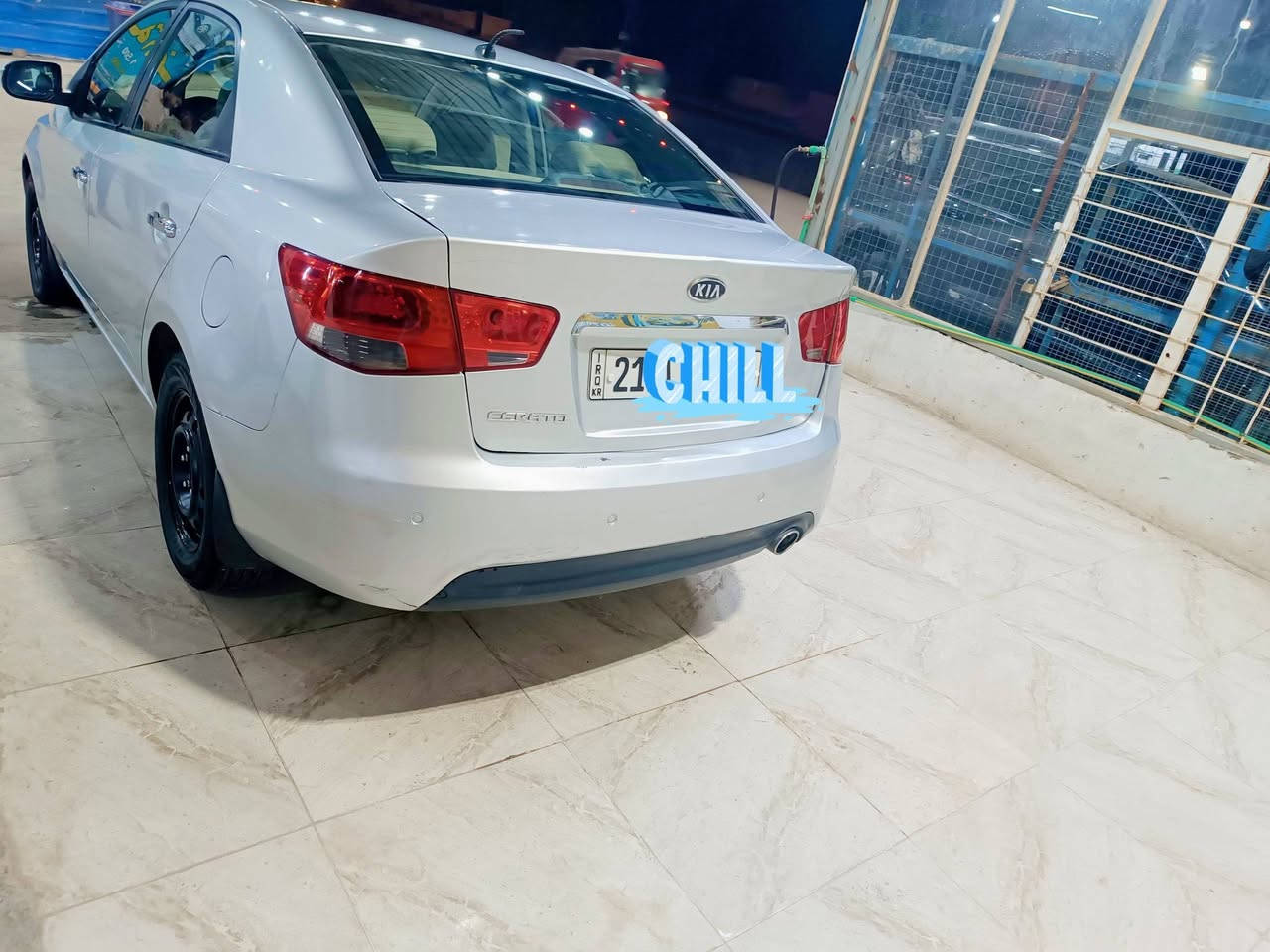 للبيع سيراتو خليجي موديل 2010
محرك 1.600 دووش
رقم سليمانيه بأسمي سنويه مجدده الحد سنة 2029شهر 11
تريد اداورلك بأسمك تريد وكاله
بيها قطعتين رش مال شخوط الباب الخلف الصدر والجاملغ الامامي من جهة السايق وشويه الرش لايح الجاملغ الخلفي شي بسيط مكفوله من الضربه
 محرك وكير مكفولات 
تحكم استيرن جها وحده حداديه نضيفه تبريدها منقص غاز

السعر100$وبيها مجال  

مكان السياره كربلاء 
رقمي ***********
متواجد على الخط والواتساب
