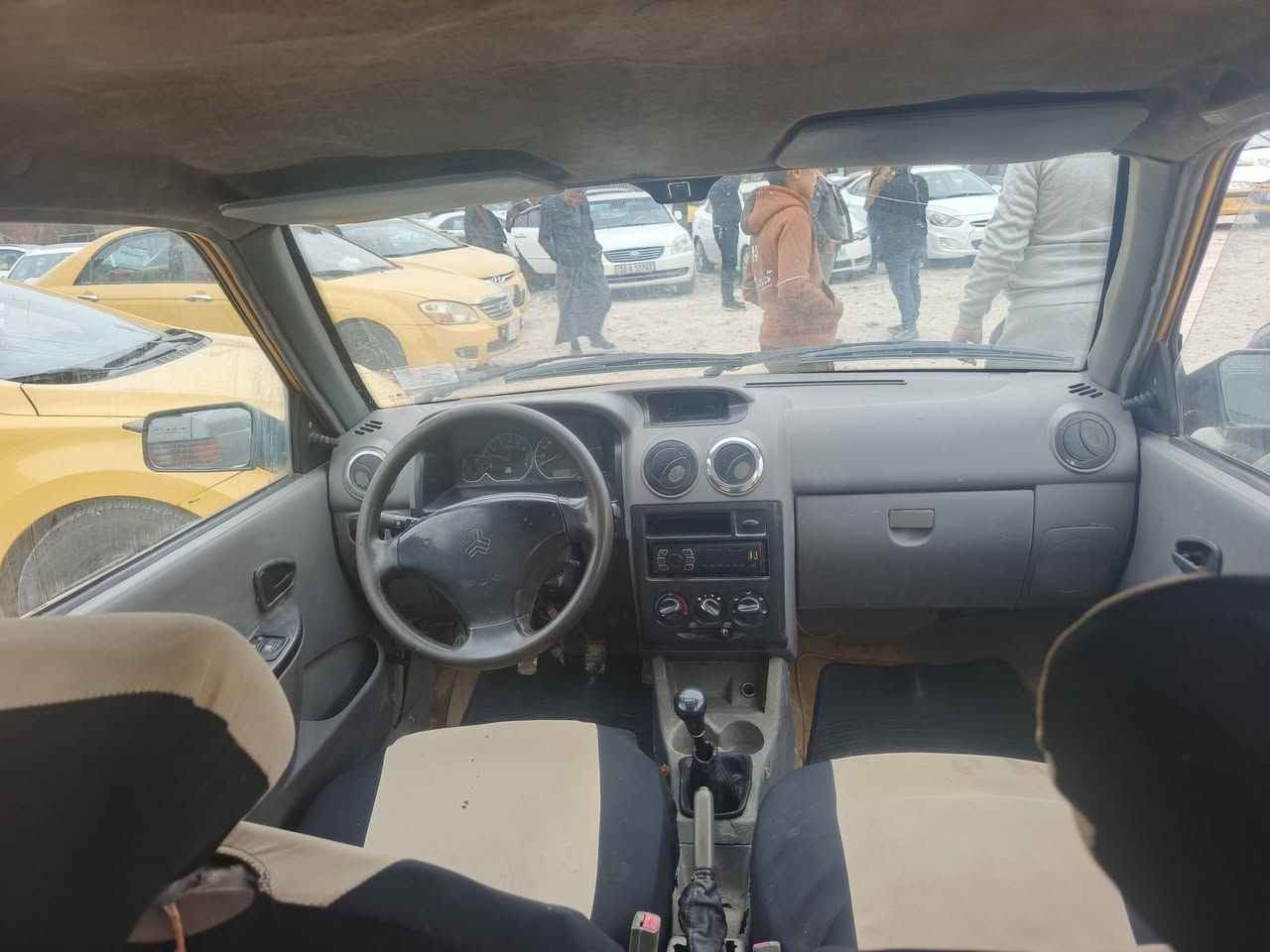 سلام عليكم سايبا ٢٠١١ سياره نضيفه رقم بغداد سنويه بشهر ل ٥ تسقط راعيهه موجود مكينه كير حداديه شواصي كله تعمير جديد سعر ١٨ وبيهه مجال ***********
