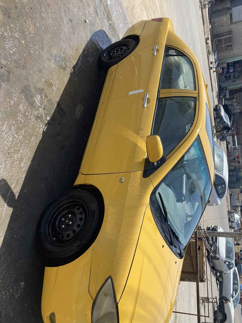 بي وايدي F3
موديل ١٣
شاشه فتحه 
واكفه بيه خانه رابعه 
وطخات موضحه بل صوره 
بل حقيقه نصبه احلى 
تبريد ثلج 
مبدل منضومه كامله 
باتري جديد 
صدر نص عمر 
سعر ٤٣
كير عادي 
***********
