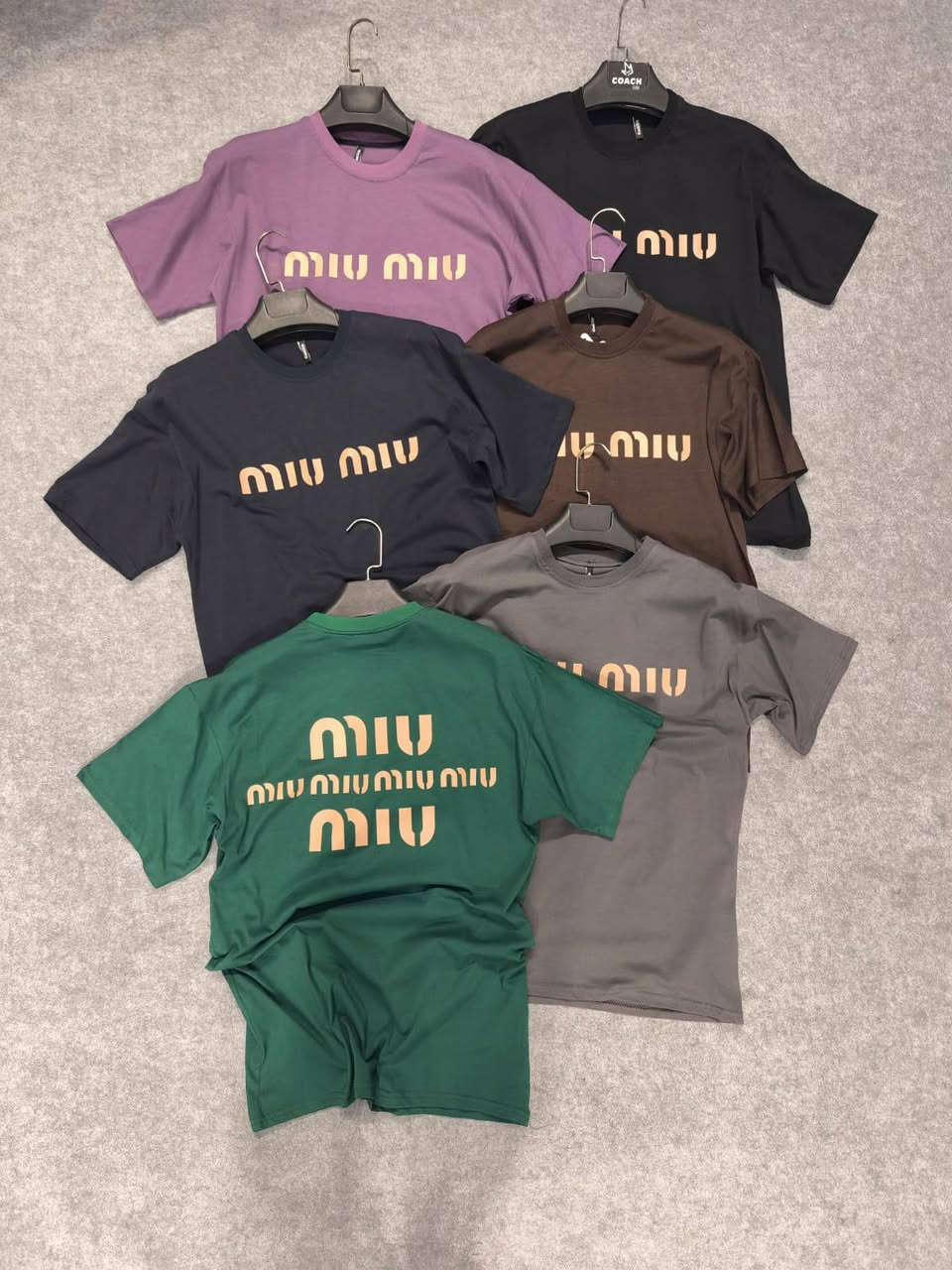 مغسول تركي قماش 30/2  فول ليكره S m.  L. Xl  xxl. العدد 1500 قطعه السعر.   1.70 دولار.   للقطعه  الدرزن بالعراقي 32 الف.   للاستفسار خاص مفتوح


**إذا كنت صاحب هذا الإعلان وتريد حذفه لأي سبب، رجاءا أرسل رسالة إلى الدعم الفني**